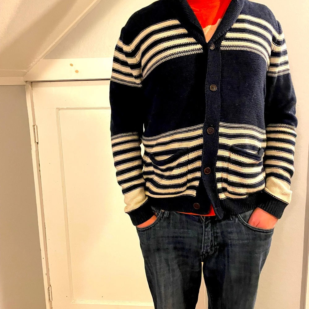 Men’s Navy and White Lucky Brand Sweater